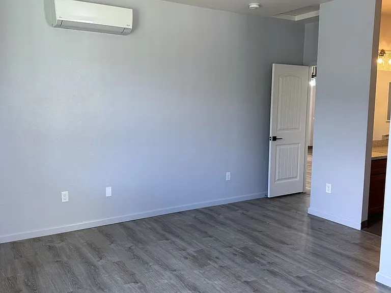 1101 Kukulu St #57 — Photo 10