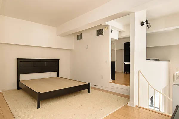 Rented by Corcoran | media 6