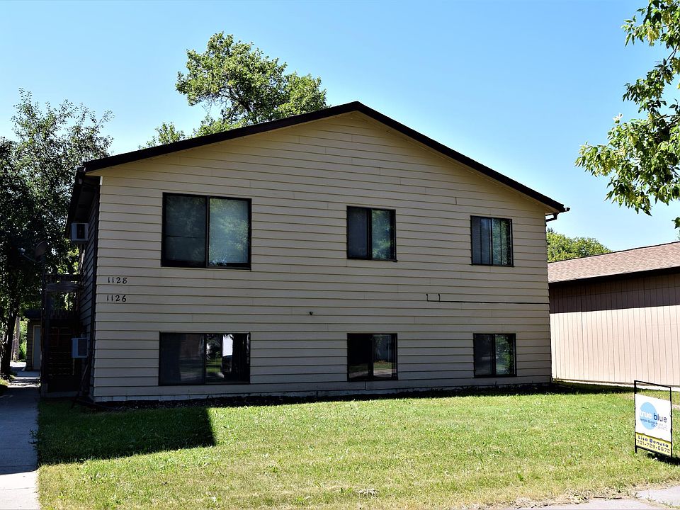 1126 17th Street North, Fargo (Upper half)