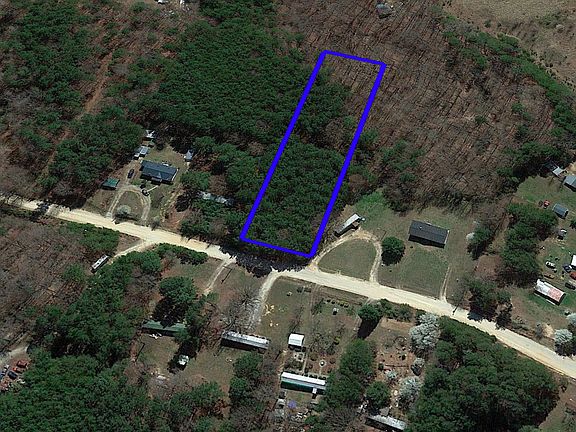 3rd image of 15 Woodwinds Dr