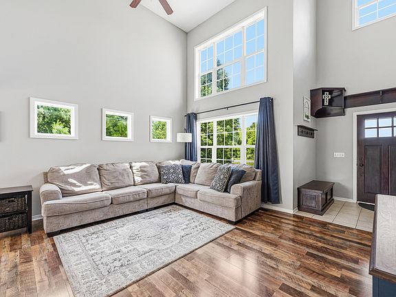 4th image of 4140 88th St SW
