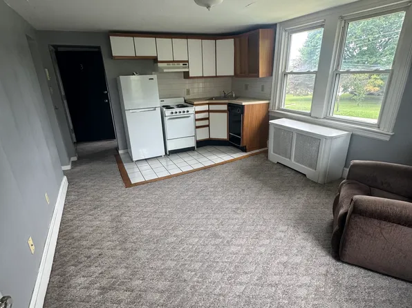 109 S Oak Ave APT 3, Clifton Heights, PA 19018