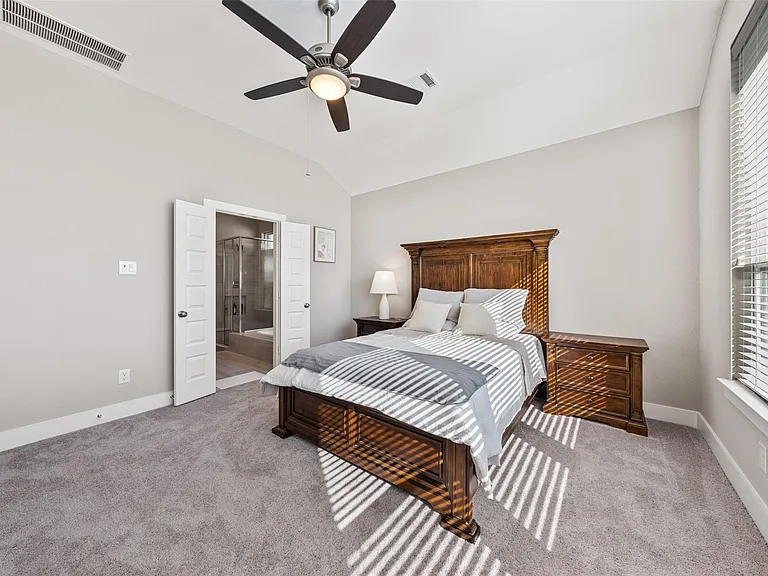 29635 Burcreek Ln — Photo 14