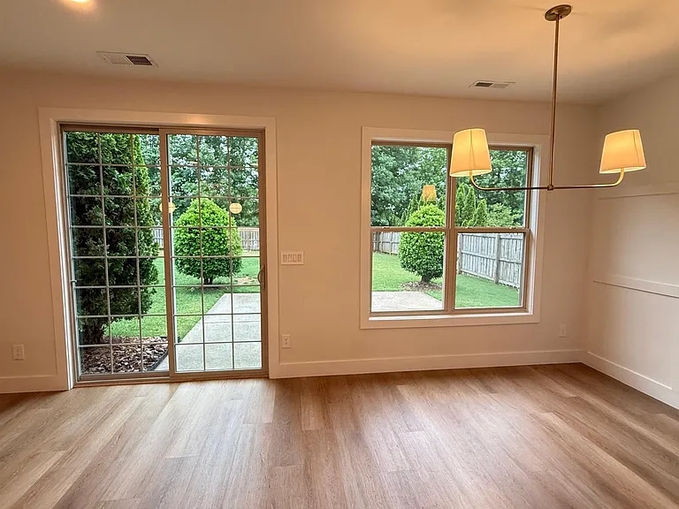5707 Verducci Ln — Photo 12