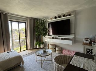 224 Main St #8B, Woburn, MA 01801