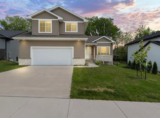 818 Aiden St, Iowa City, IA 52245