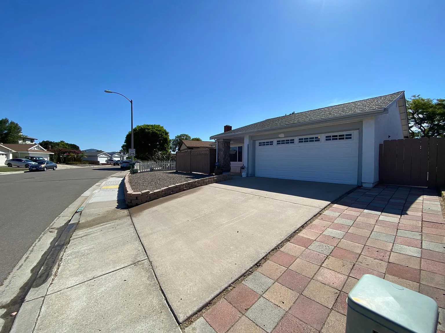 8425 Menkar Rd — Photo 2