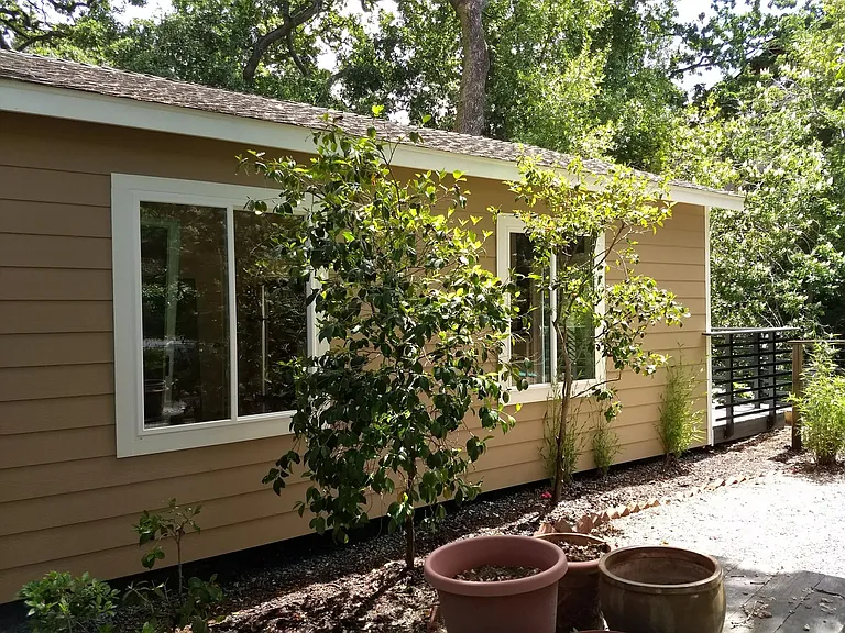 10 Whitten Ln — Photo 1