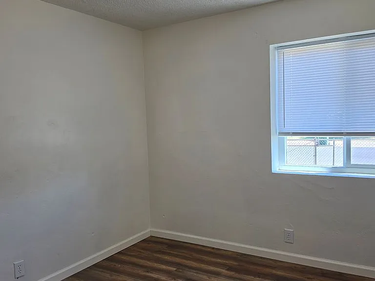 41441 David Rd — Photo 11
