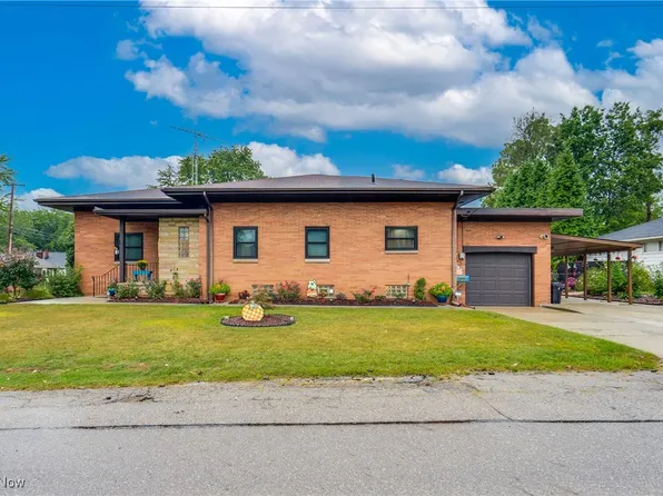 725 37th St NW, Canton, OH 44709