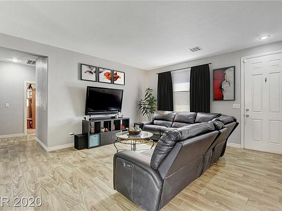 5th image of 779 Thorton Beach St