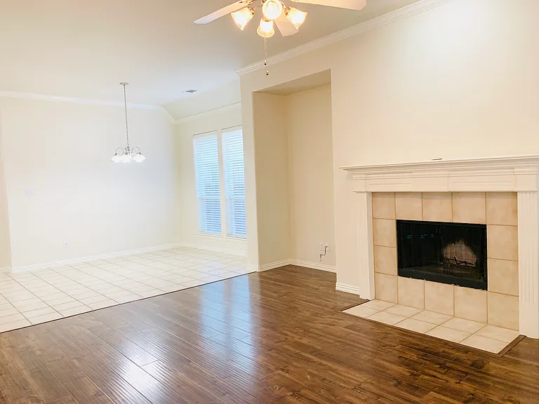 1505 Somerset Dr — Photo 8