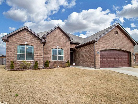 2nd image of 8925 Meadow Gardens Cir