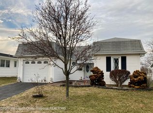 3 Lowell Ct, Brick, NJ 08724