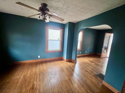 424 S Clemens Ave, Lansing, MI, 48912