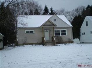 1626 Treasch Dr, Cuyahoga Falls, OH 44221