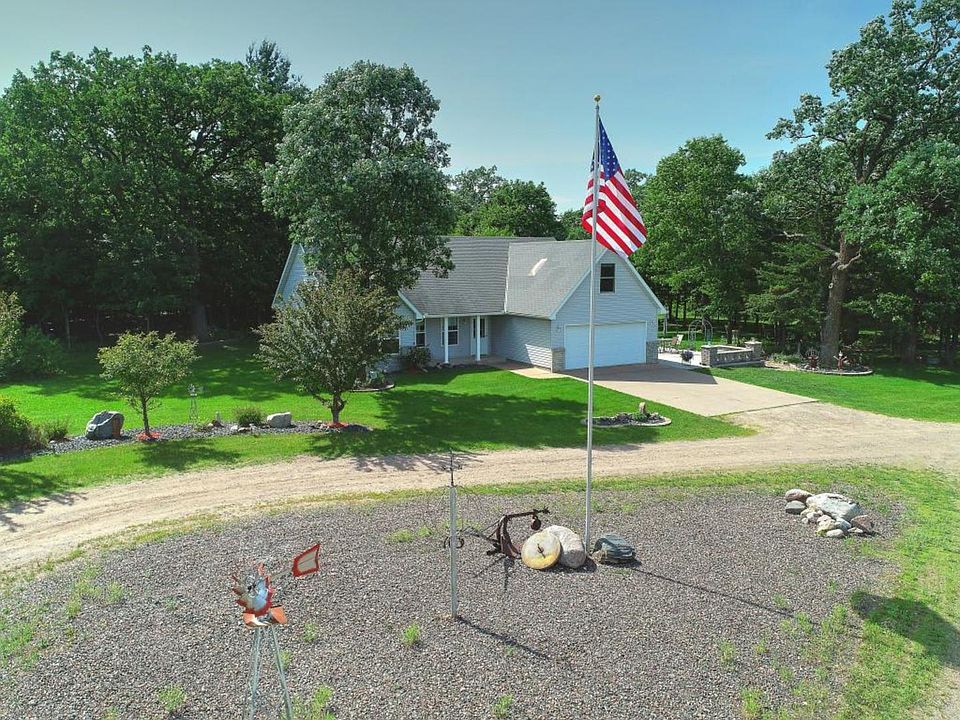 1st image of 13165 Saint Croix Trl
