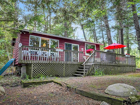 2nd image of 1420 Moose Lake Rd