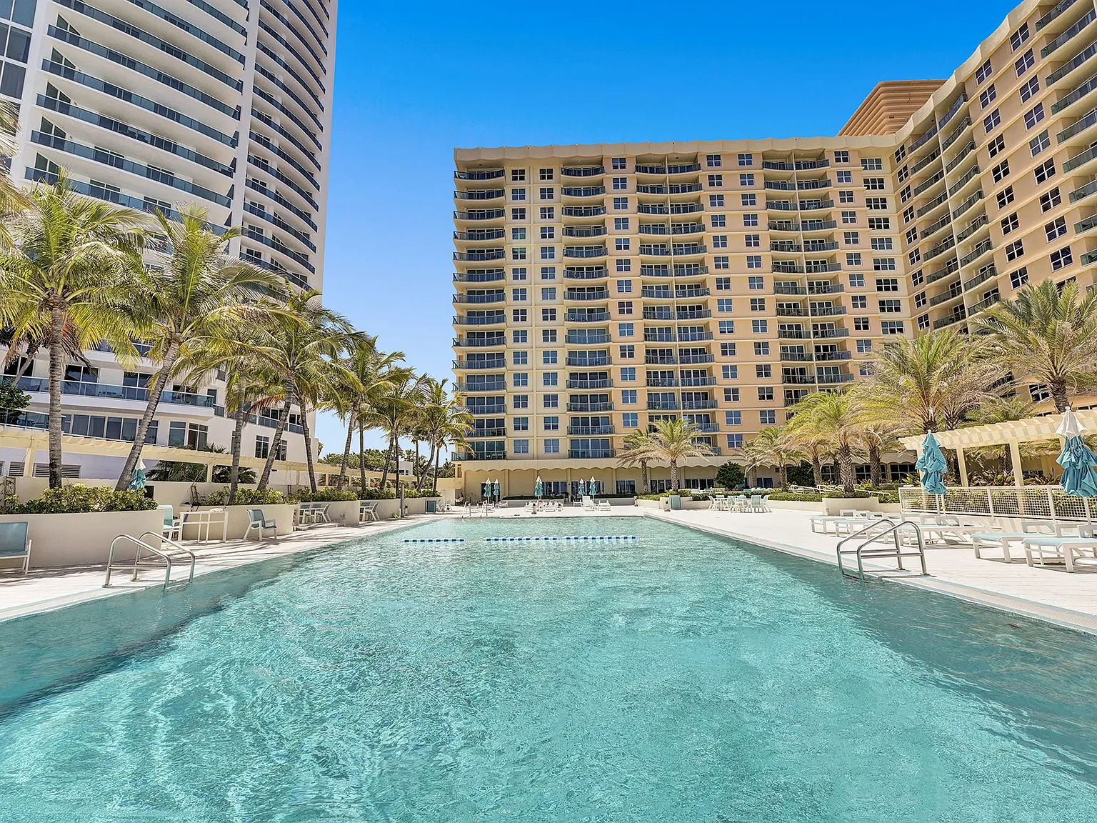 1 bed, 475 sqft, $2,200 — Photo 3