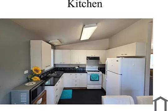 4 bed, 1602 sqft — Photo 3