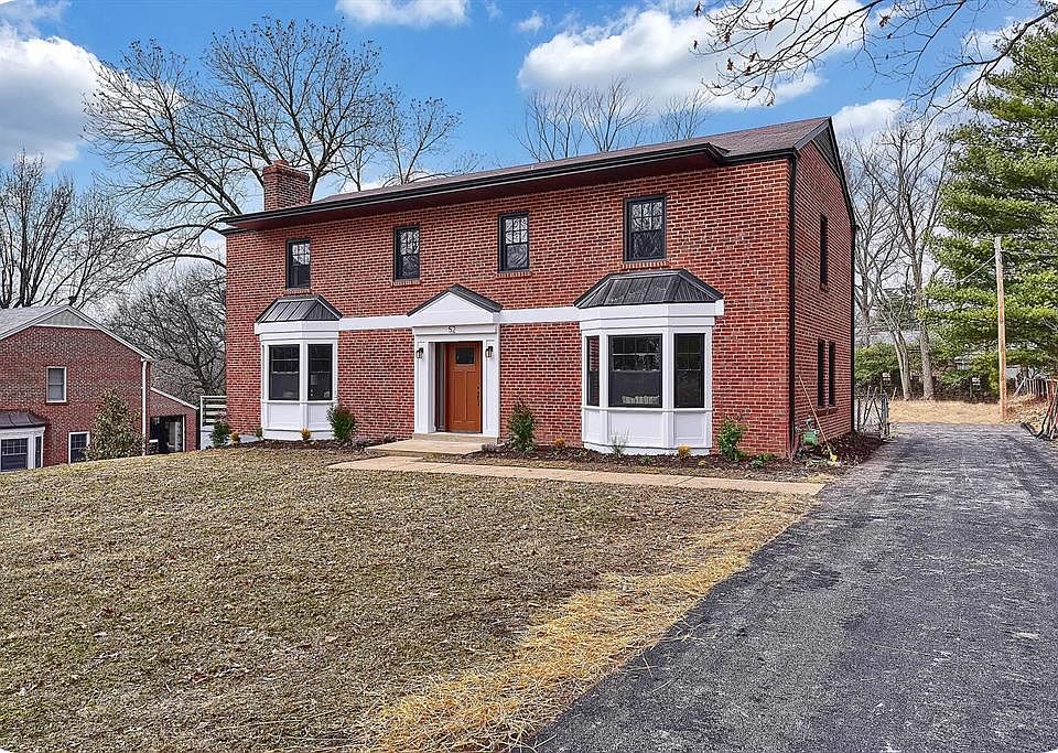1st image of 52 Grantwood Ln