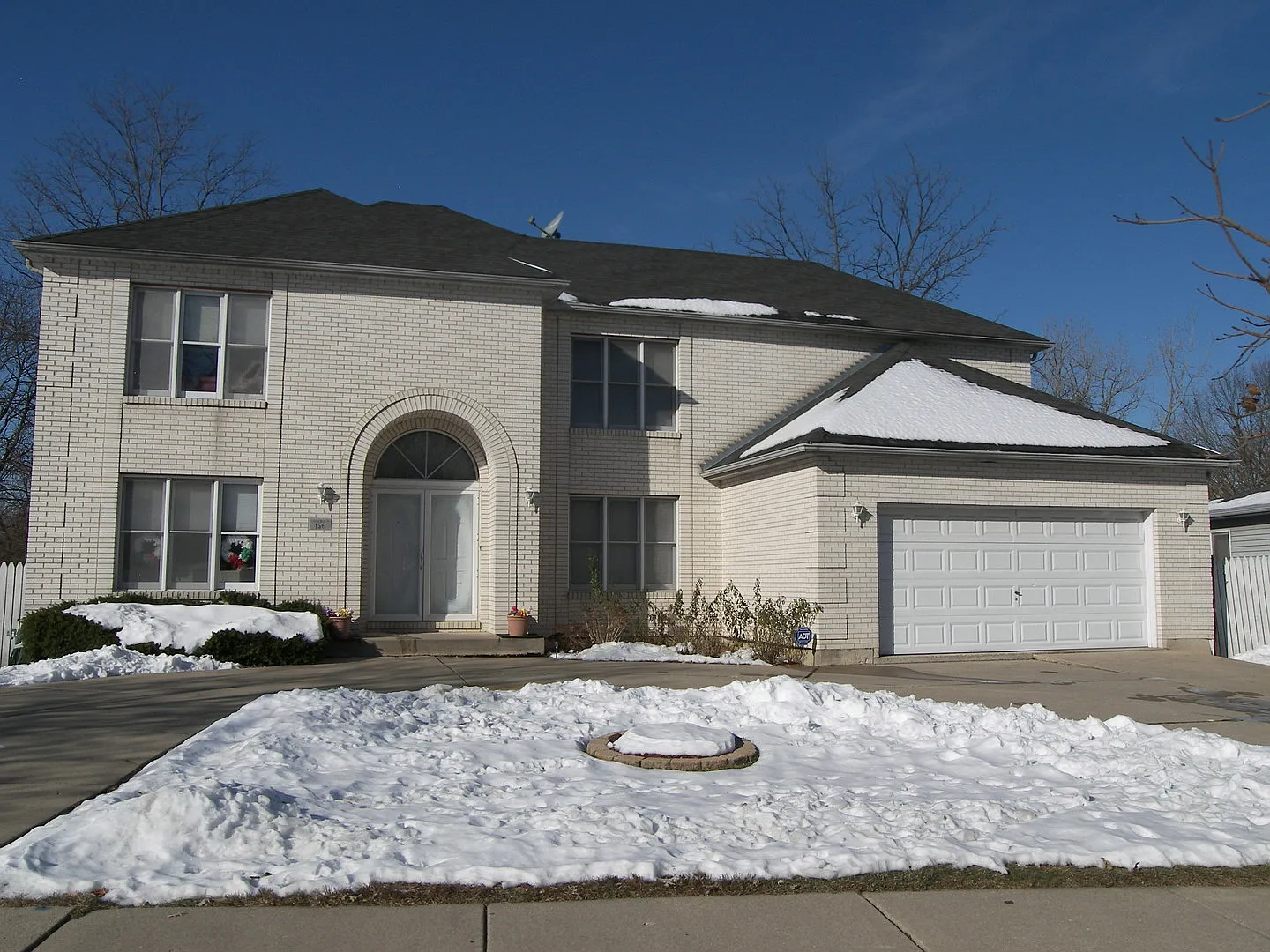 156 Winston Dr photo 1