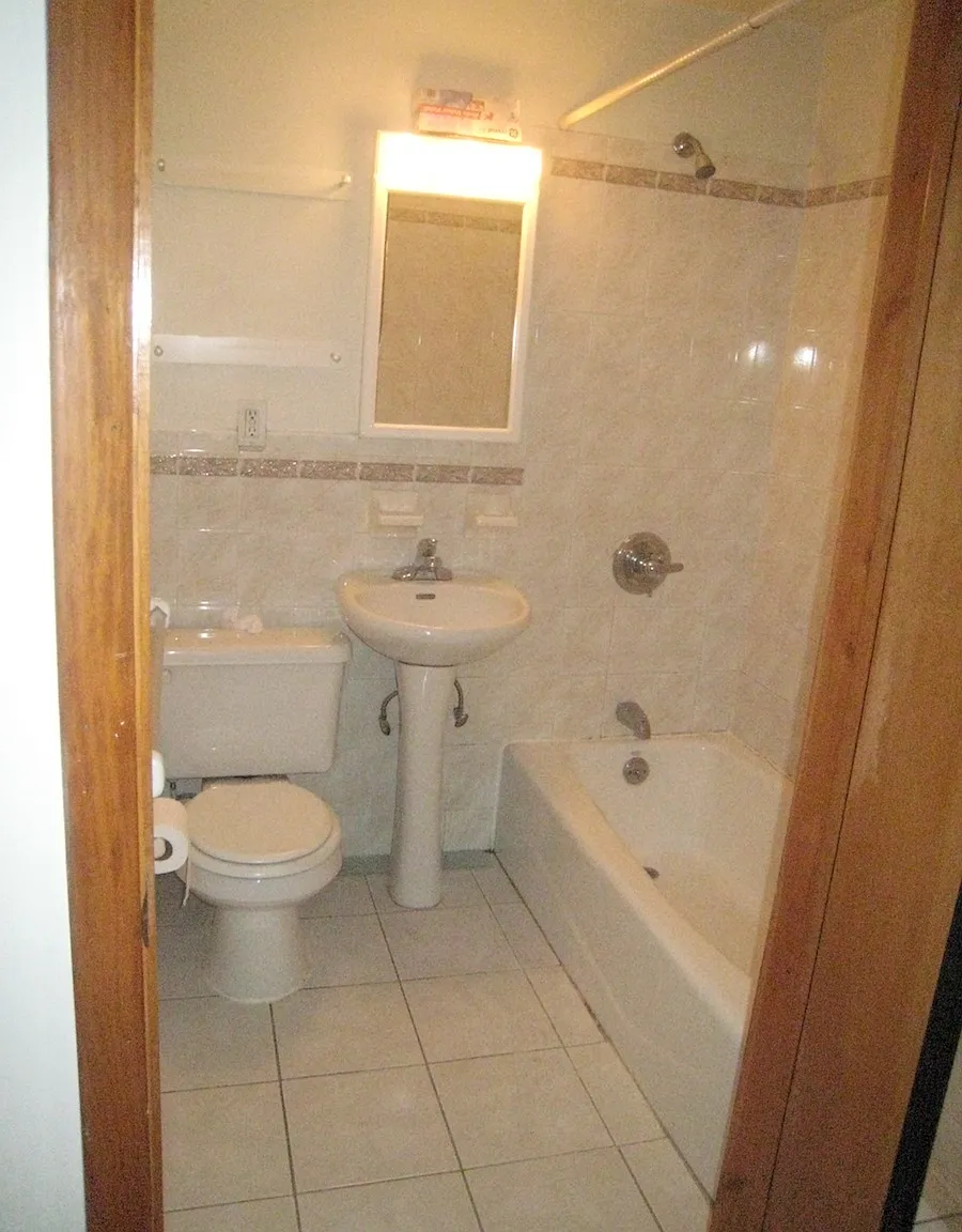 290 Clinton Street — Photo 2