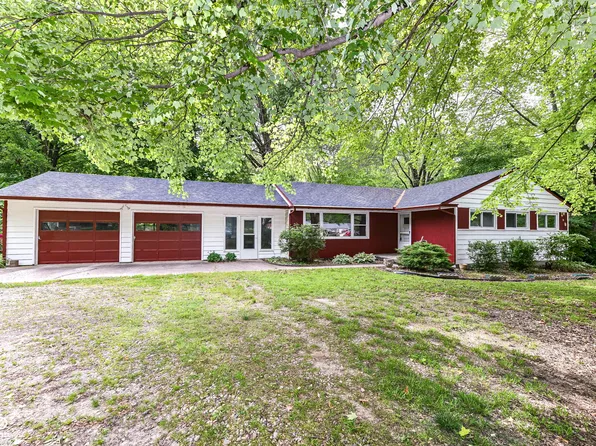 832 S Pendleton Ave, Pendleton, IN 46064