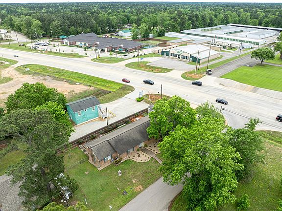 2nd image of 10192 Fm 1097 Rd W