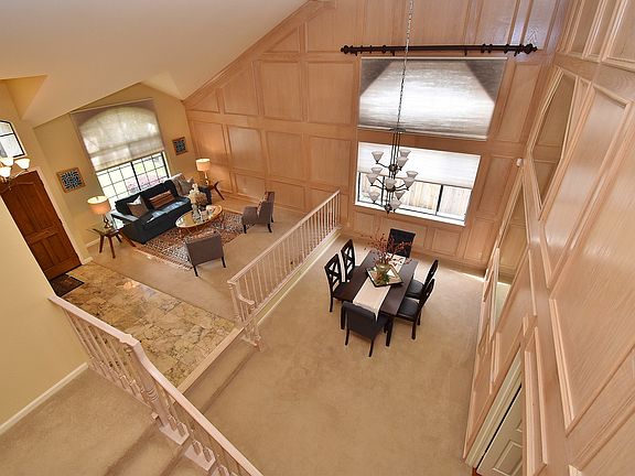 5th image of 25 Carlyle Ct