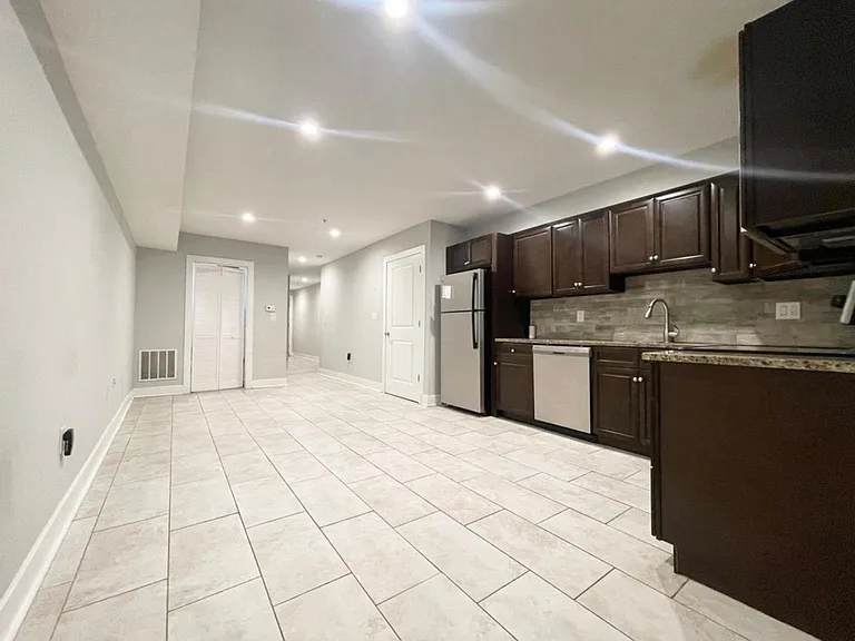 522 N Preston St #O1 — Photo 4