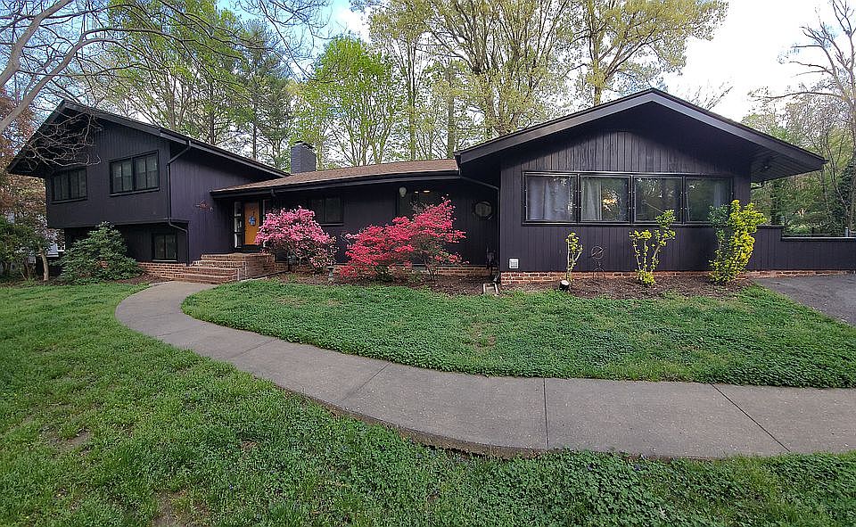 1st image of 3415 Hastings Dr