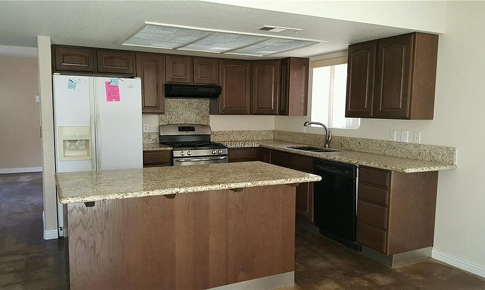 1st image of 8325 Grand Pacific Dr #0