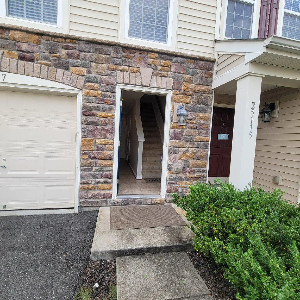 4 bed, 3.0 bath, 1538 sqft, $2,800 — Photo 2