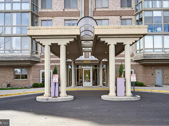 5th image of 19355 Cypress Ridge Ter Unit 1122