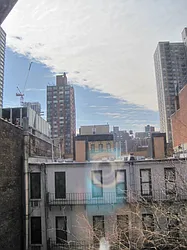 Rented by Peter Ashe