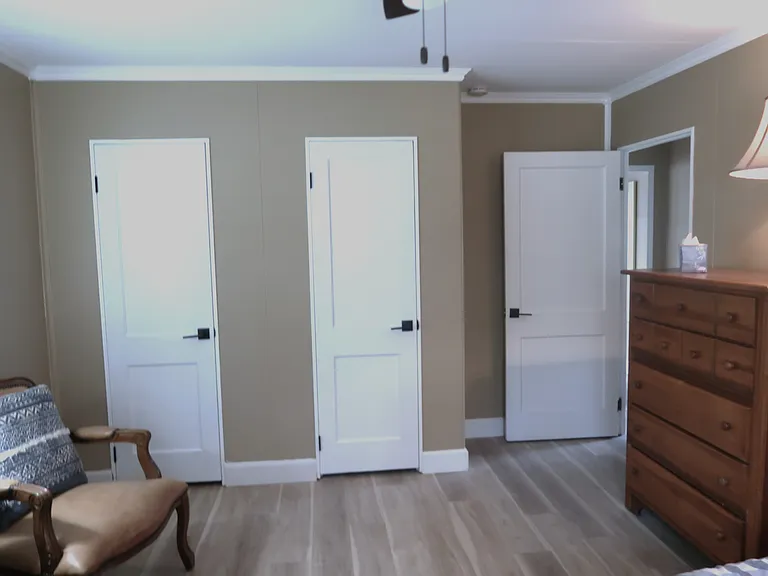 1725 Oak Park Dr — Photo 32