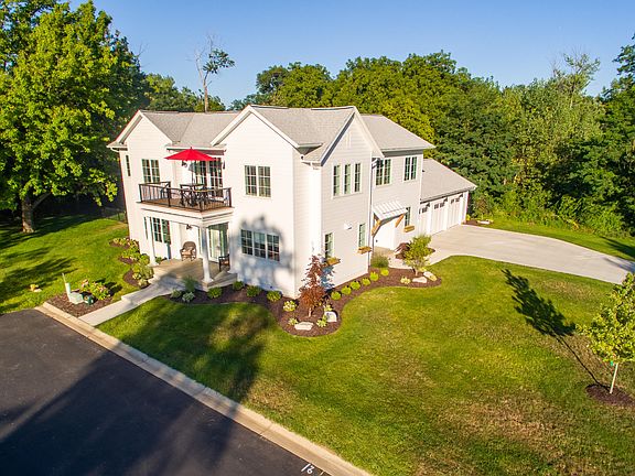 3rd image of 235 Northbridge Ct