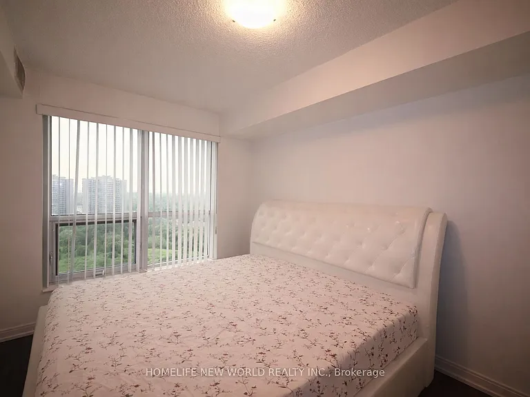 255 Village Green Sq #1508 — Photo 12