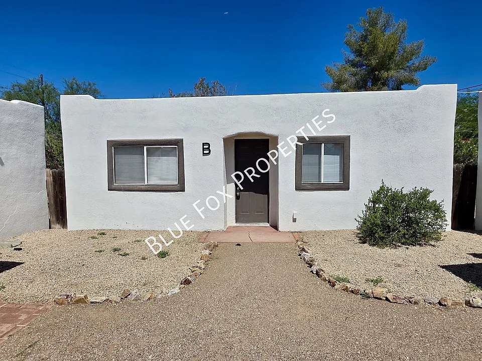 3401 E Bermuda St #B