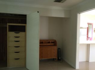 3141 Country Club Dr, Glendale, CA 91208