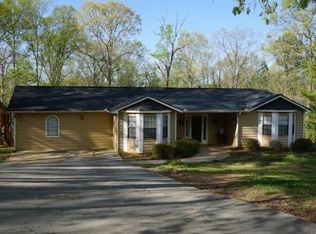 4469 Oak Ln, Covington, GA 30014