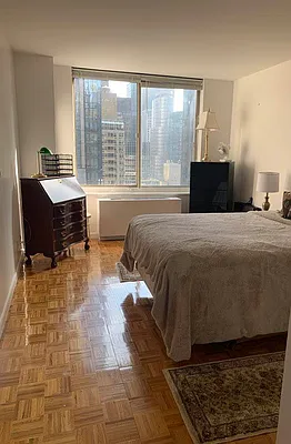 Rented by Corcoran | media 4