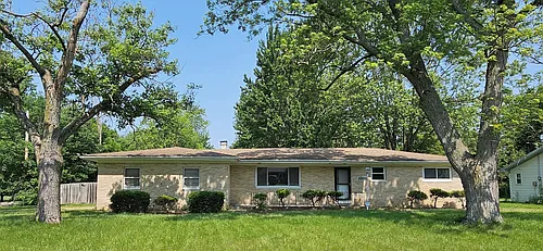 6905 Bradford Dr Photo 1