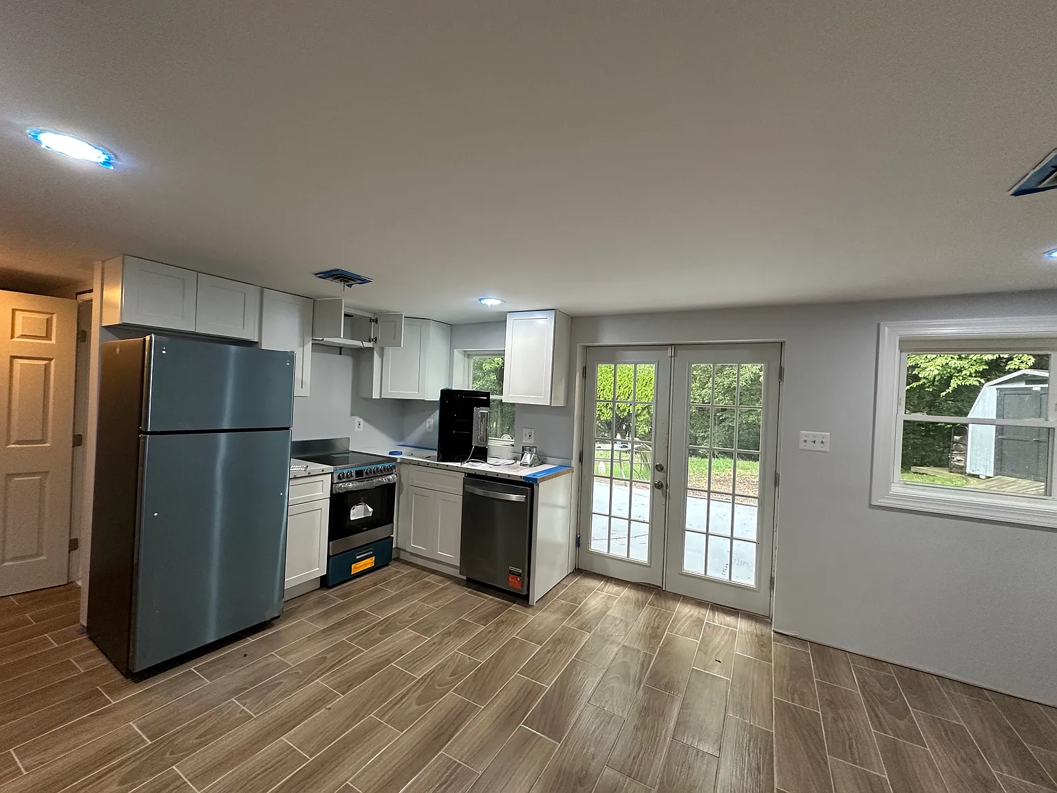 2 bed, 1000 sqft, $2,250 — Photo 1