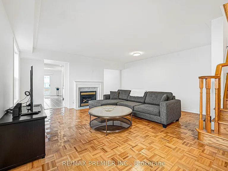 60 Del Francesco Way #MAIN — Photo 8