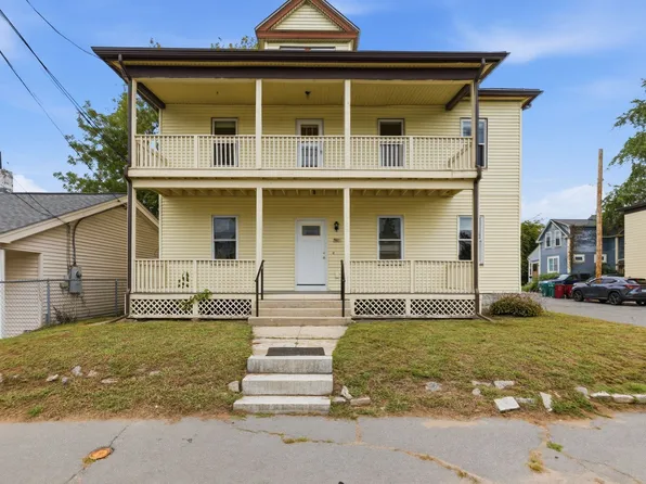 941 Lakeview Ave, Lowell, MA 01850