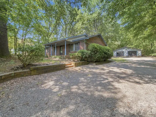11488 Beagle St, Midland, NC 28107