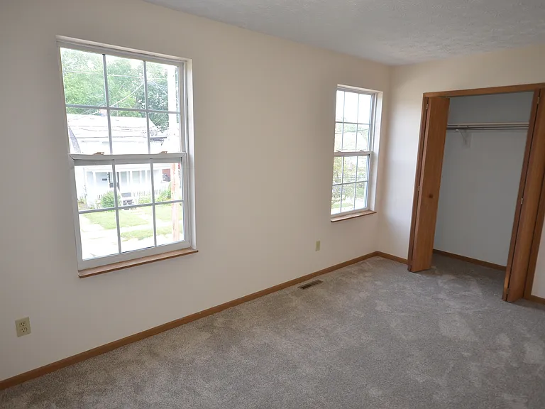 518 Sieber Ave — Photo 10