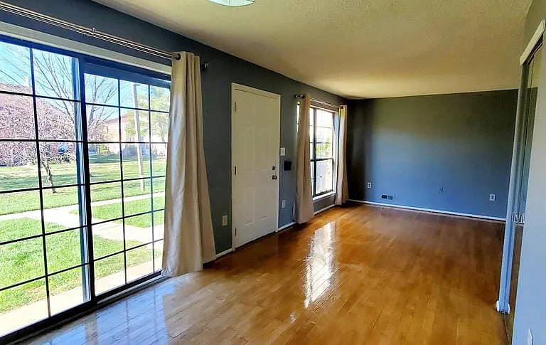 95 Oneill Ct — Photo 10